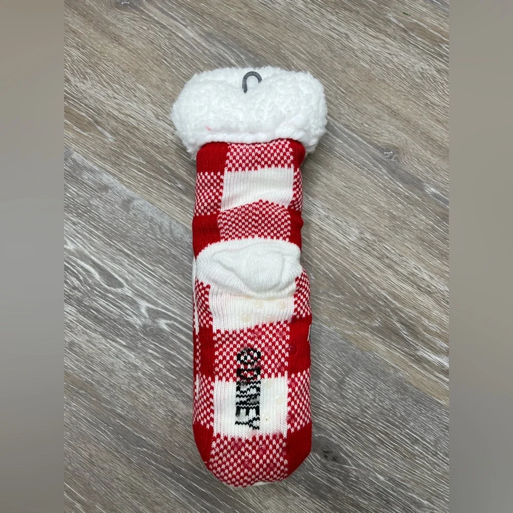 Brand New-Disney Mickey Mouse Socks